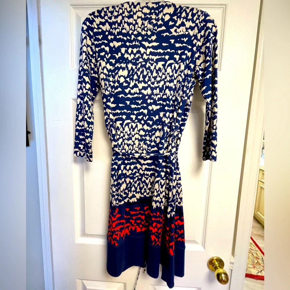 DVF Wrap Dress - Picture 2 of 4